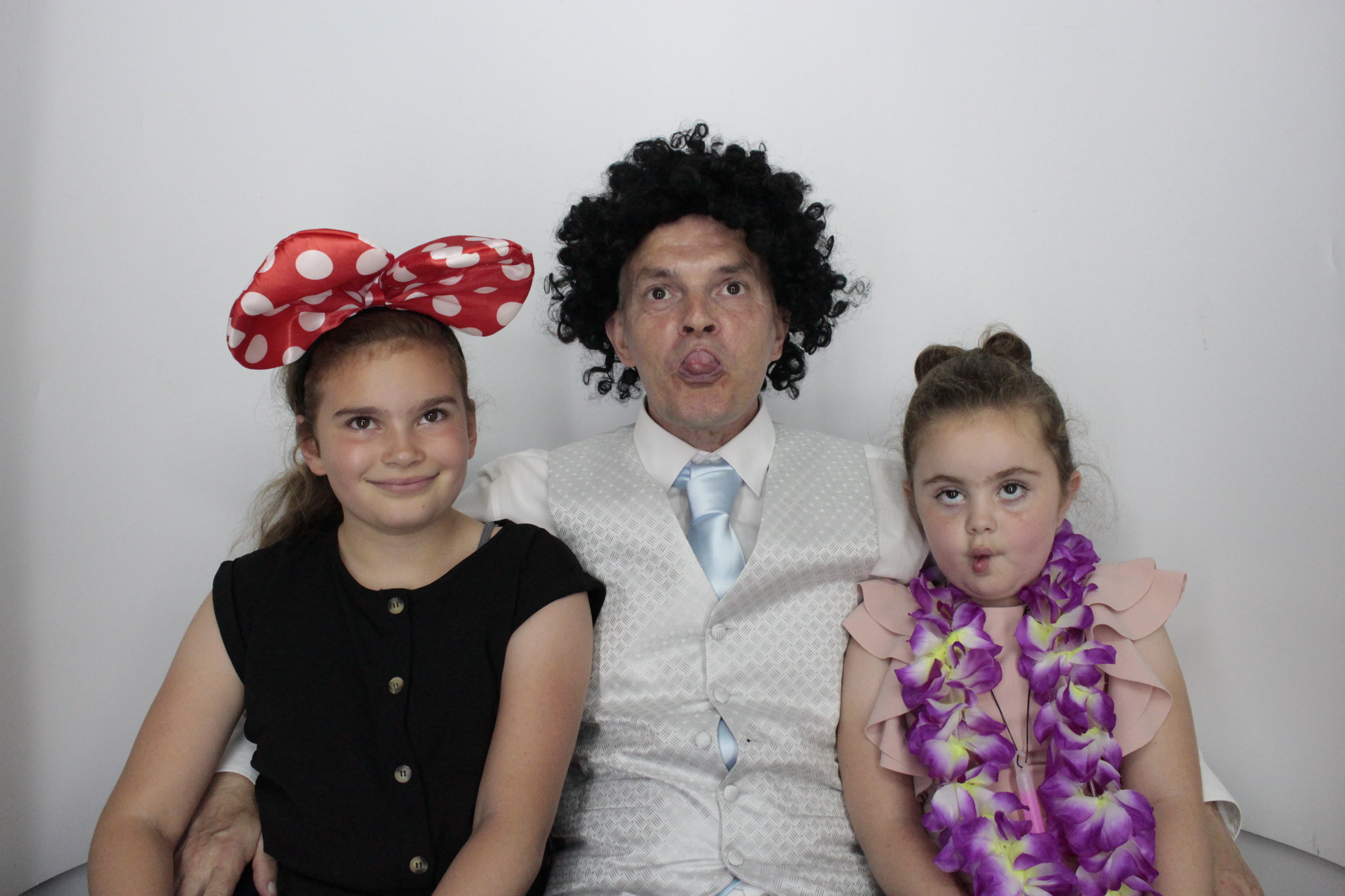 Richard & Karen's Wedding Reception | View more photos from the event at gallery.myphotoboothexperience.co.uk/u/MyPhotoBoothExperienceLtd/Richard-Karens-Wedding-Reception